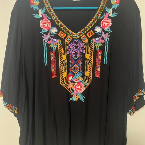 Tops - Black Embroidered V-Neck Women's Top with Multicolor Floral Detail